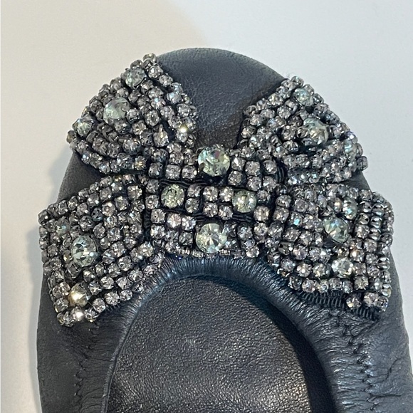 Tory Burch Black Leather Crystal Embellished Bow Eddie Ballet Flat - Picture 7 of 7